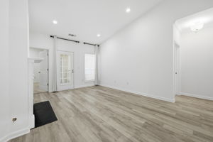  Photo 36