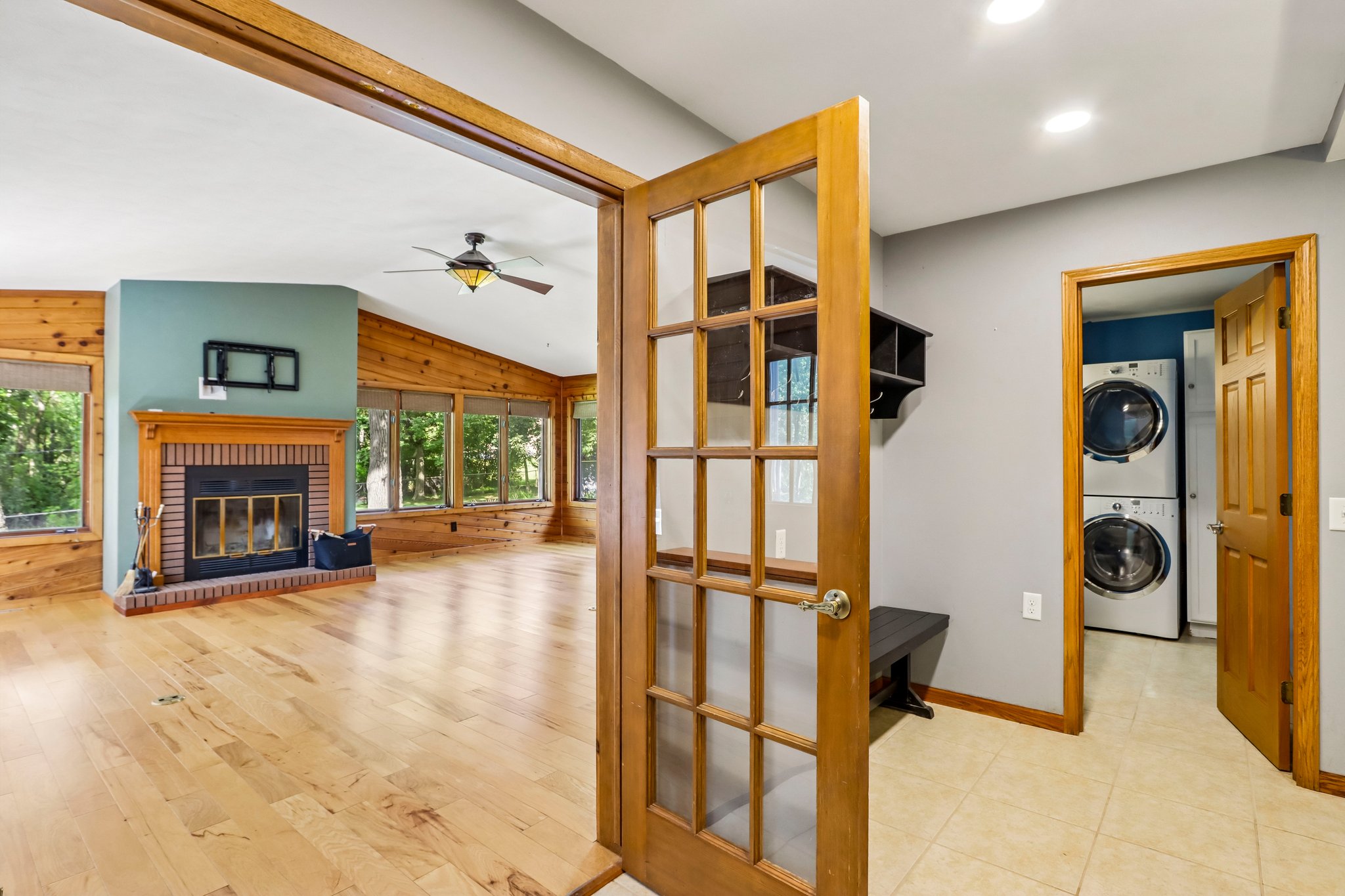 Sundance Ct-S2409-009.jpg