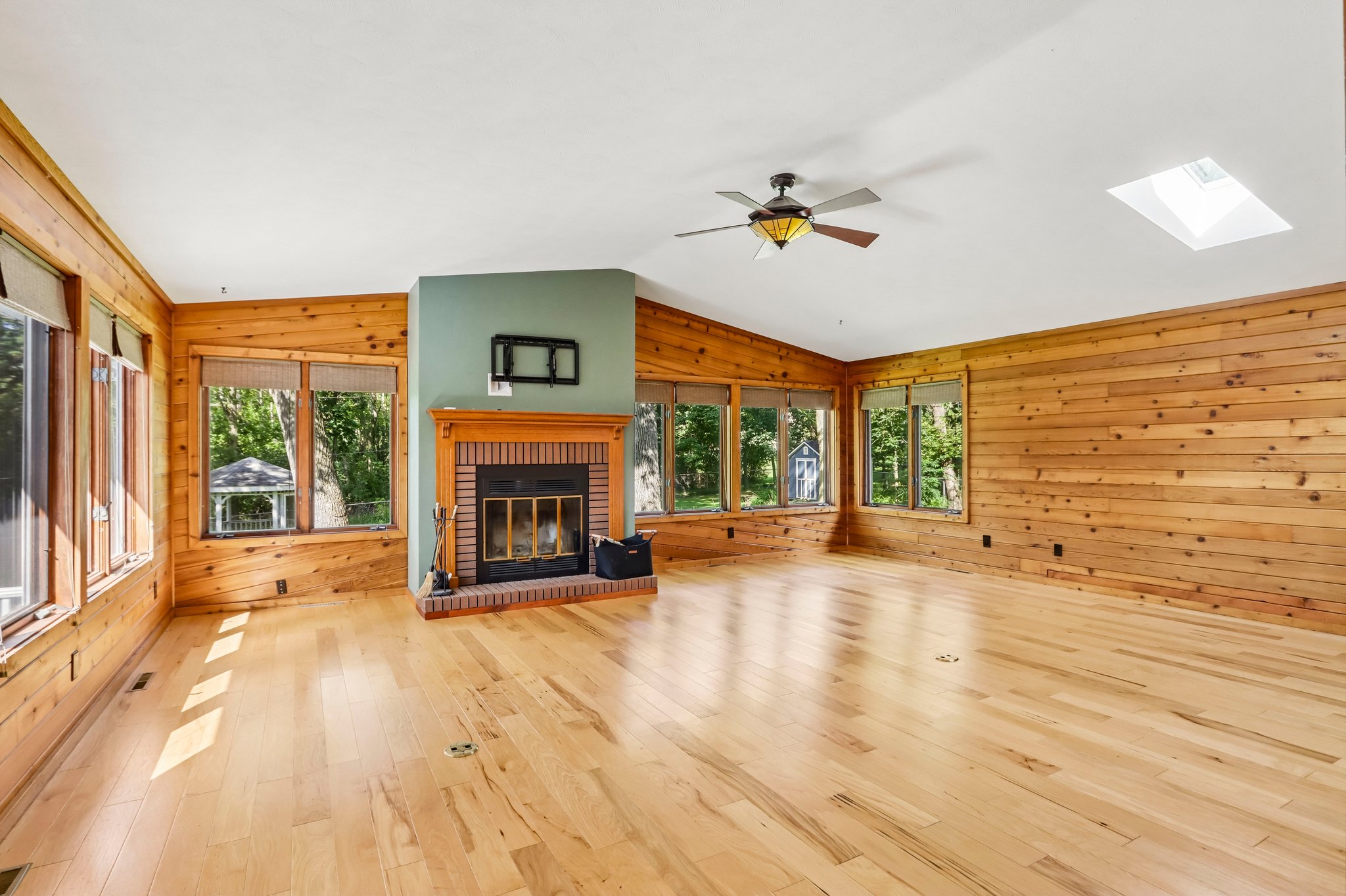 Sundance Ct-S2409-010.jpg
