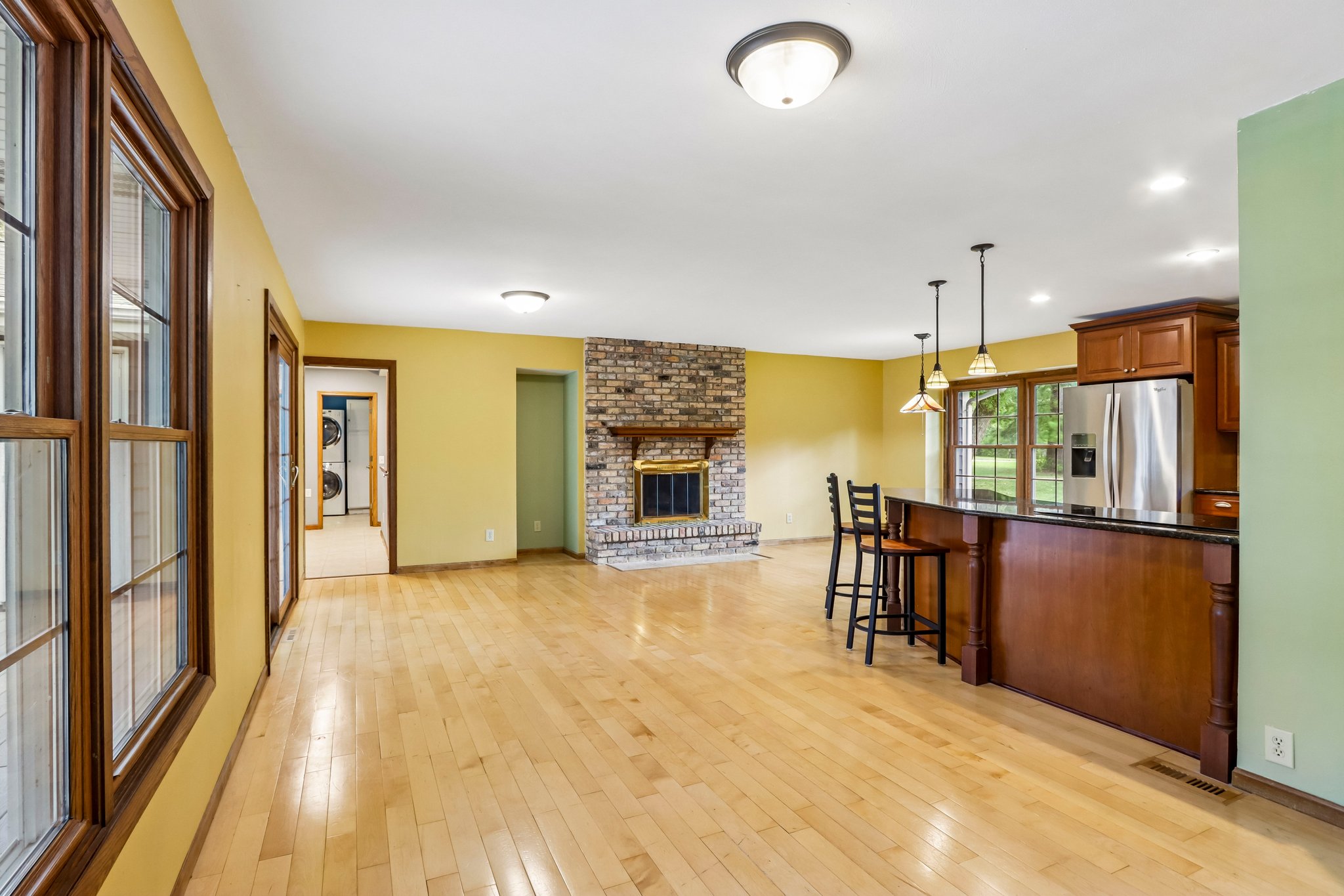 Sundance Ct-S2409-016.jpg