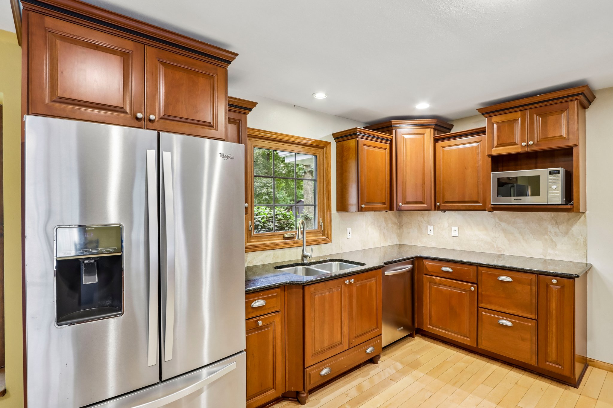 Sundance Ct-S2409-023.jpg