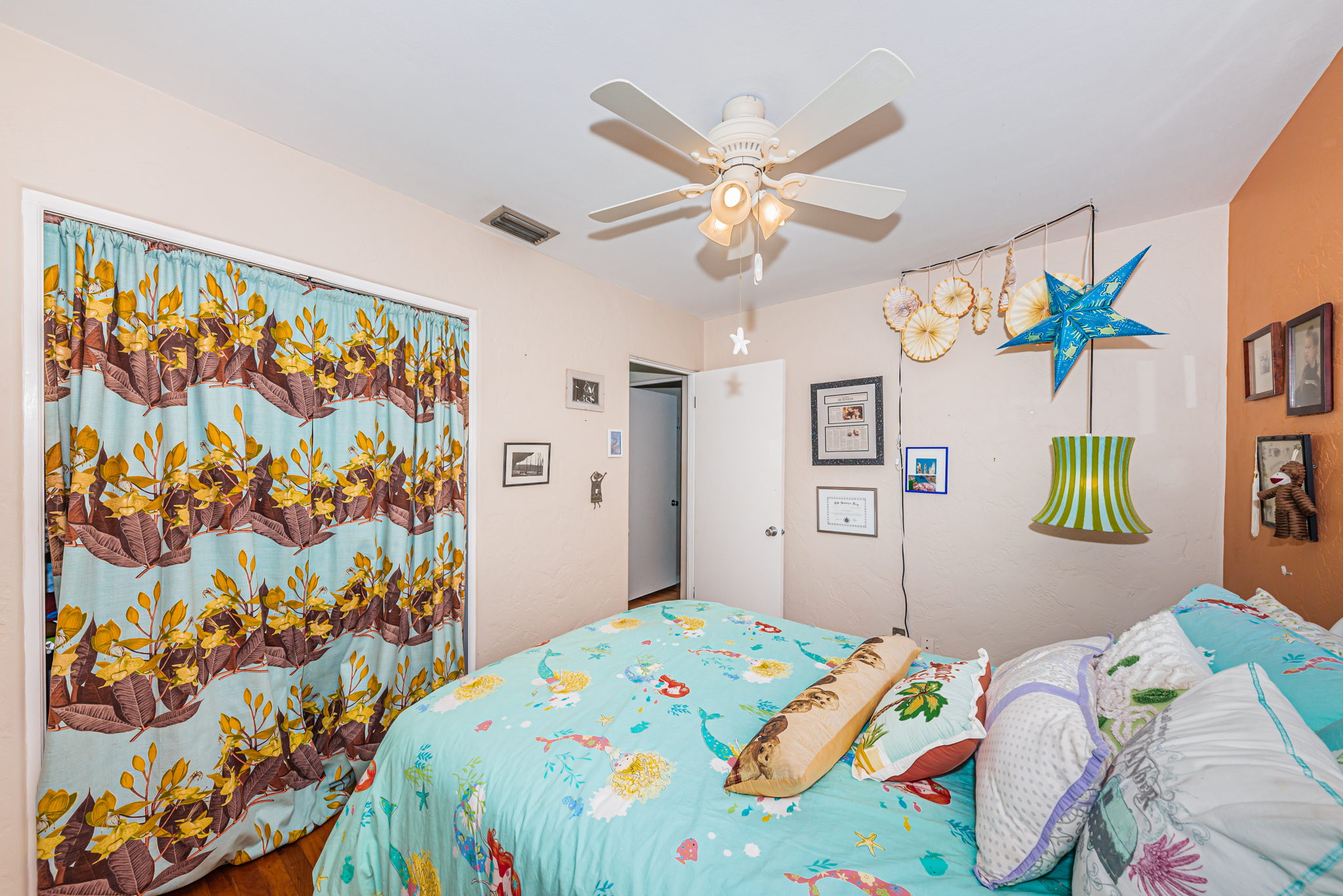 Bedroom 1c