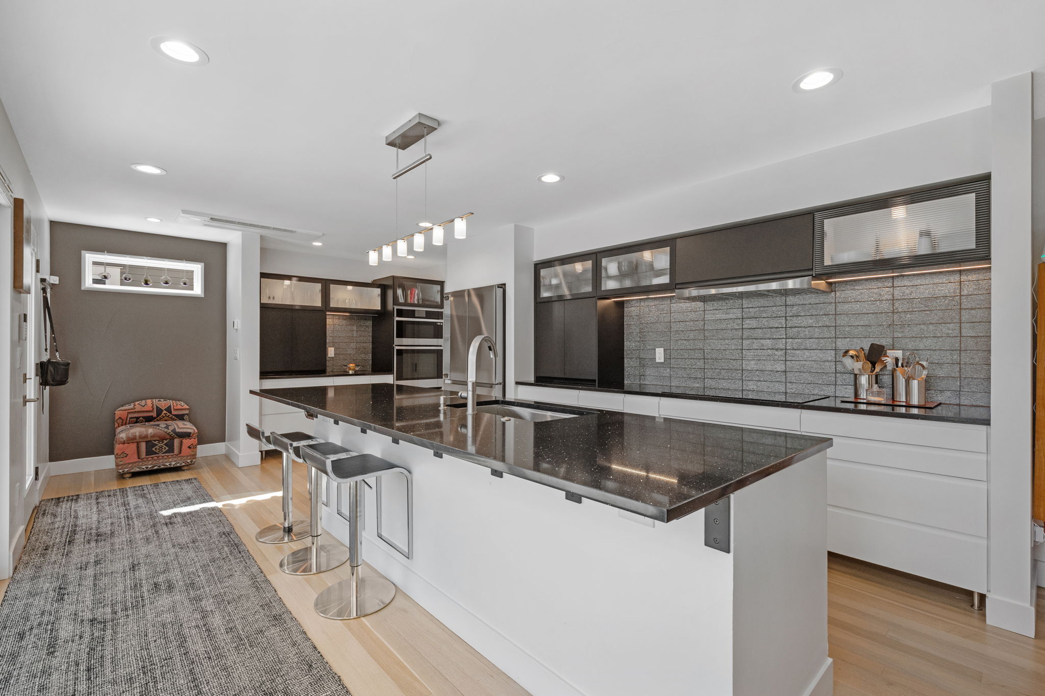 Modern elegance incl expansive quartz countertops