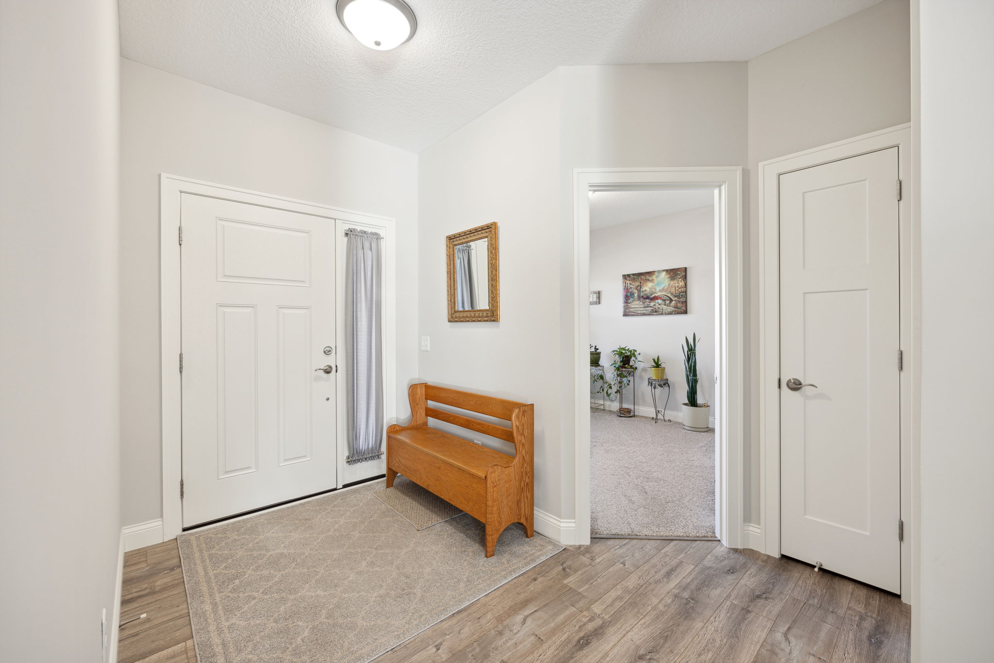 16_Interior