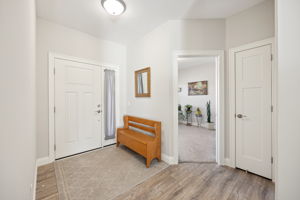 16_Interior