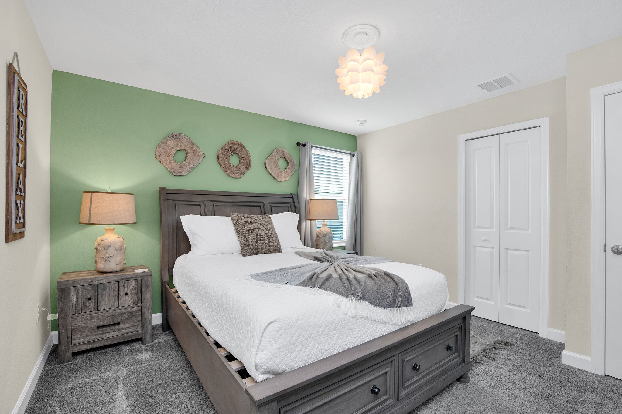  Photo 39