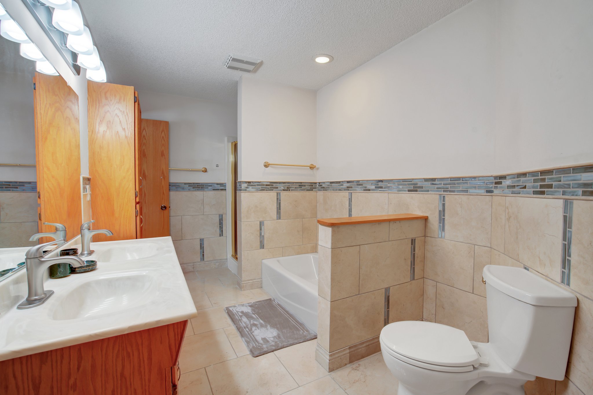 4558 Xerxes Ave N, Minneapolis, MN 55412, US Photo 16