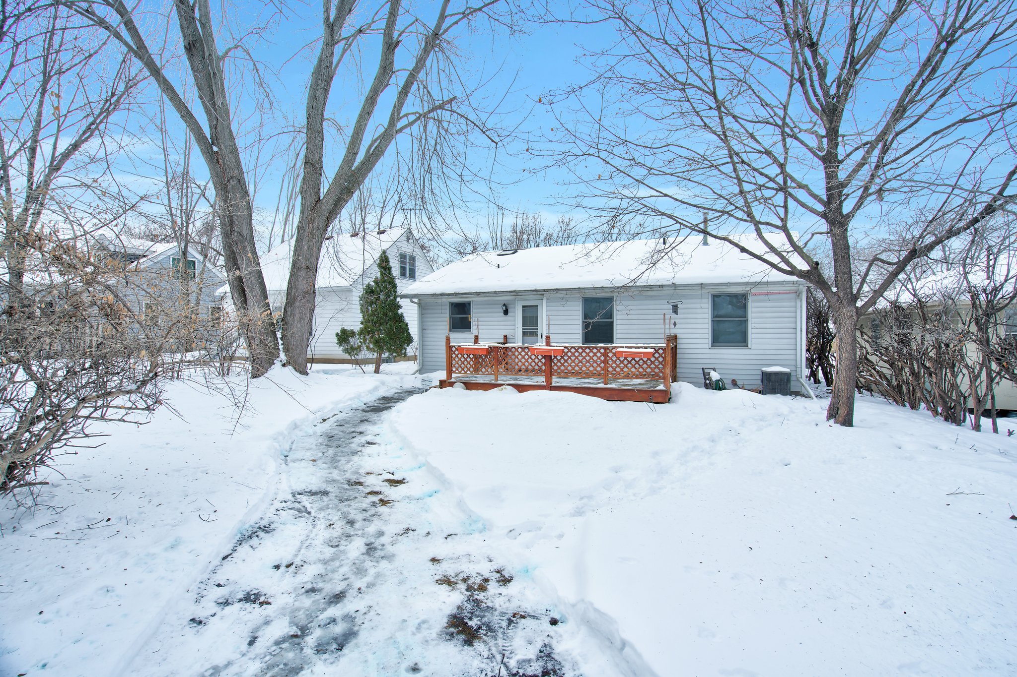 4558 Xerxes Ave N, Minneapolis, MN 55412, US Photo 4