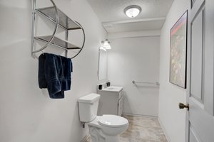 4558 Xerxes Ave N, Minneapolis, MN 55412, US Photo 19