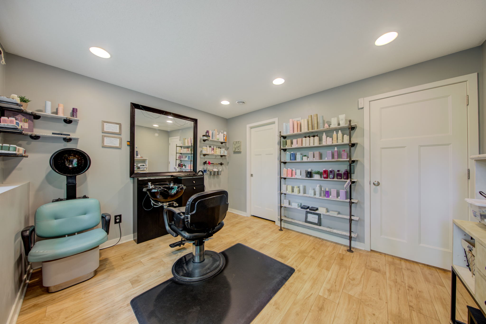 Salon