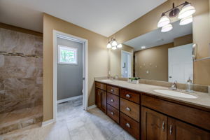 Bedroom 1 En Suite