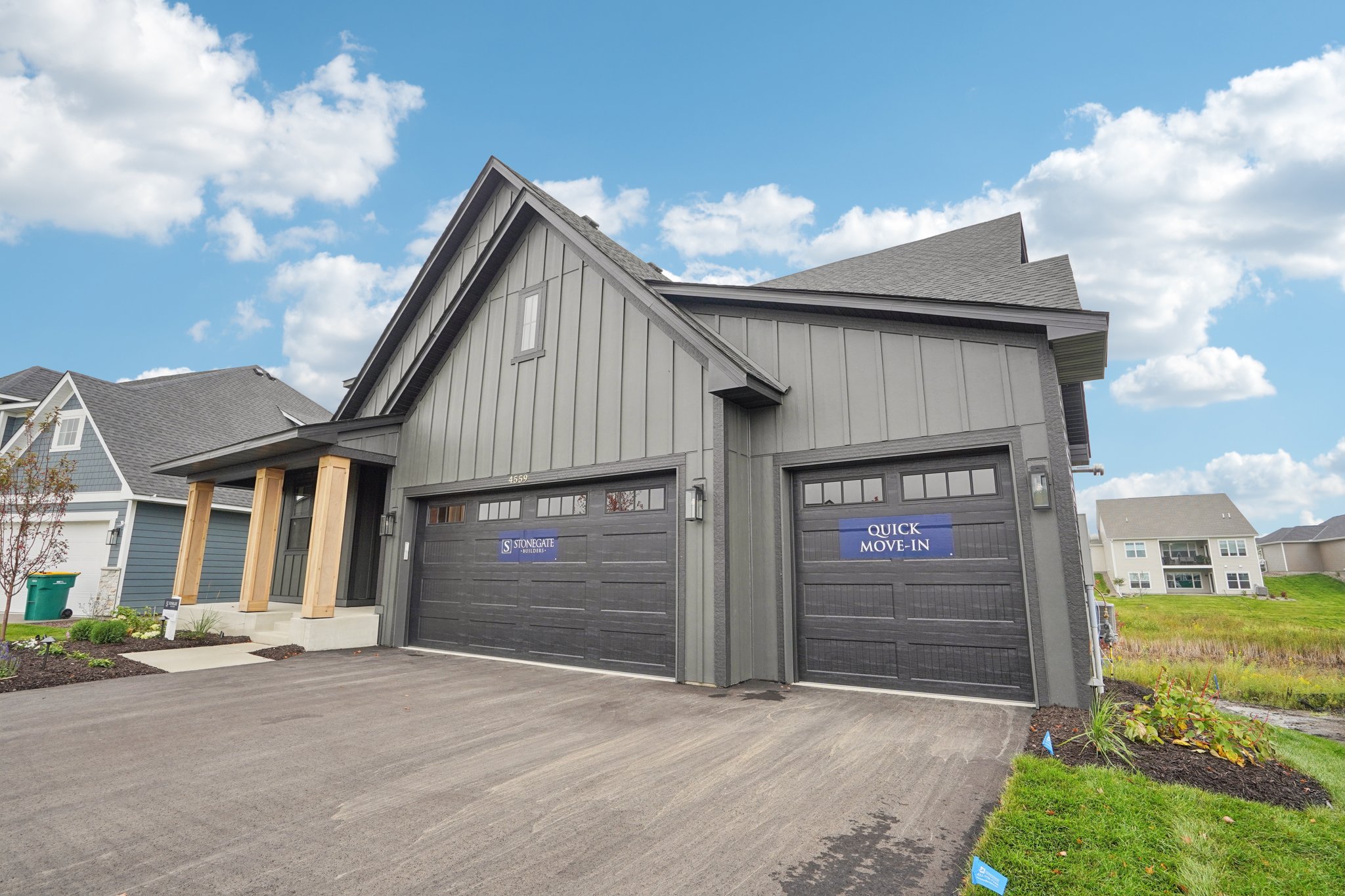 Meadowview Ln-S1109-003.jpg