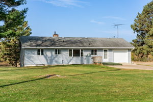 Photo 0