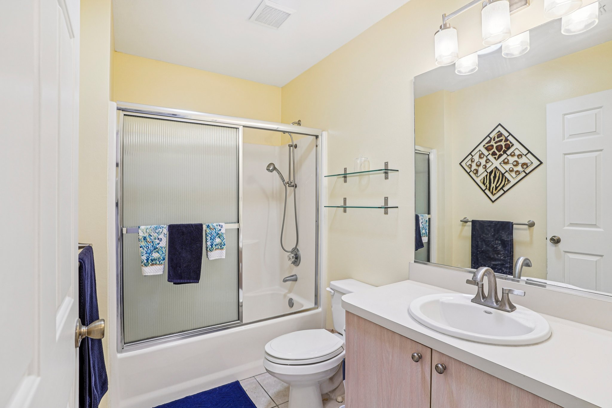 Hildalgo Dr-S0704-031.jpg