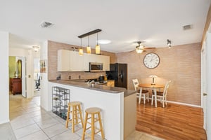 Hildalgo Dr-S0704-016.jpg