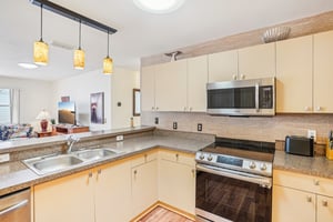 Hildalgo Dr-S0704-019.jpg