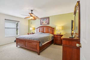 Hildalgo Dr-S0704-023.jpg