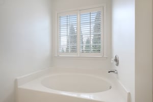 Old Towne Dr-S0702-063.jpg