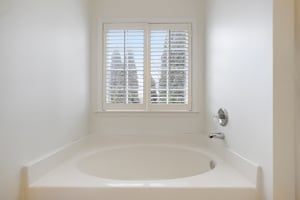 Old Towne Dr-S0702-064.jpg