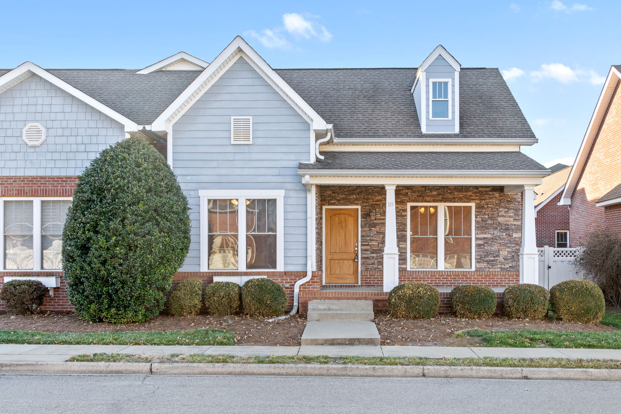 456 Pond Apple Rd, Clarksville, TN 37043 Cultivated R.E.M