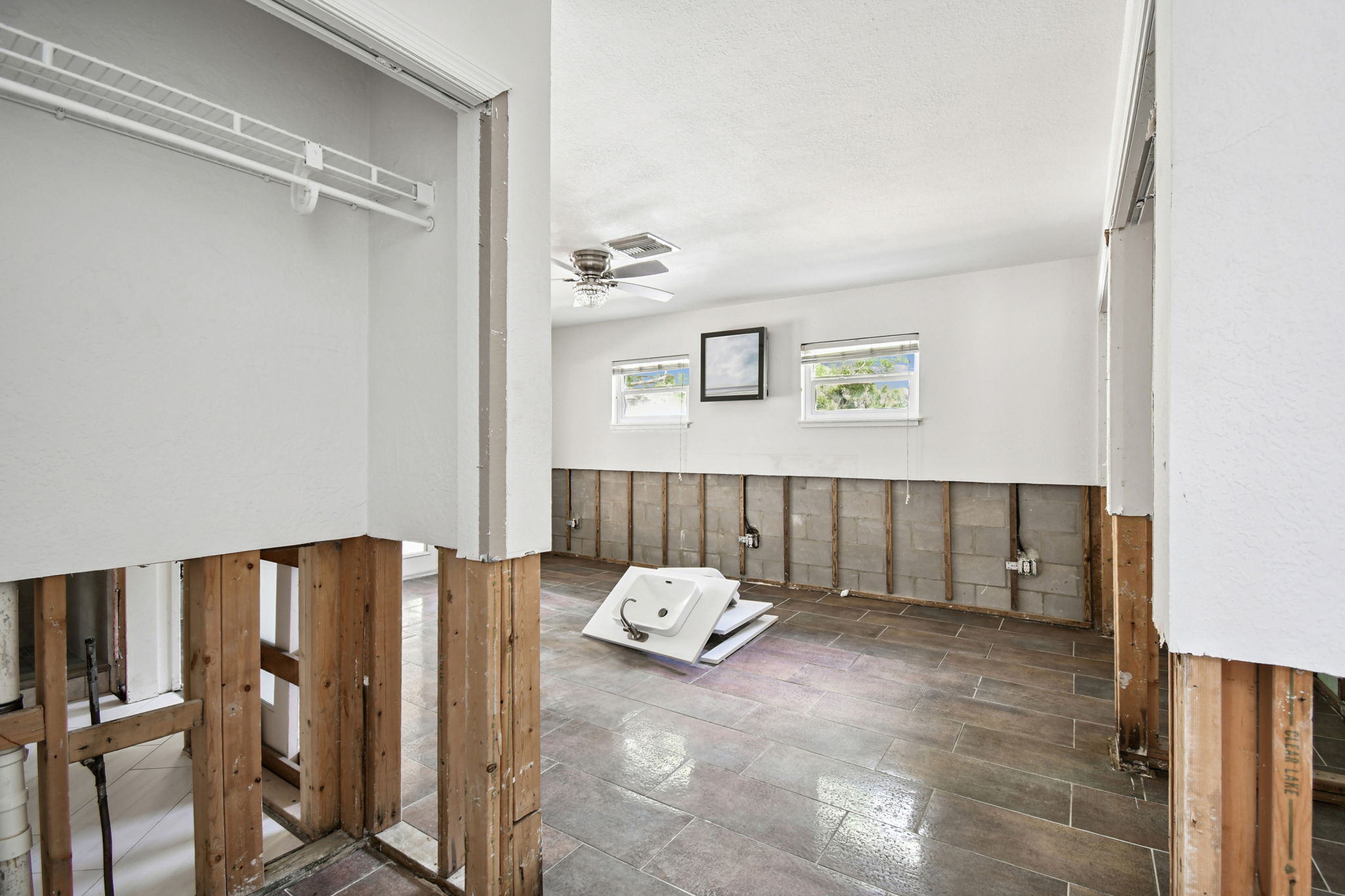  Photo 43