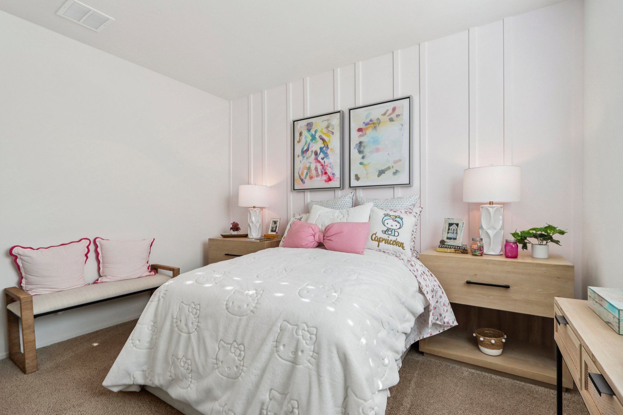 17th St E-S0212-015 (2).jpg