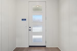 17th St E-S0212-004.jpg