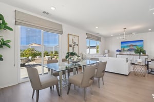 17th St E-S0212-008.jpg