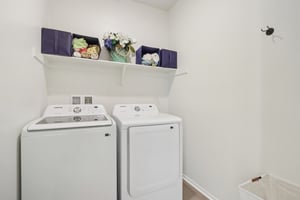 17th St E-S0212-018.jpg