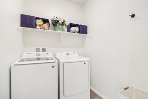 17th St E-S0212-018 (2).jpg