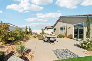 17th St E-S0212-023 (2).jpg