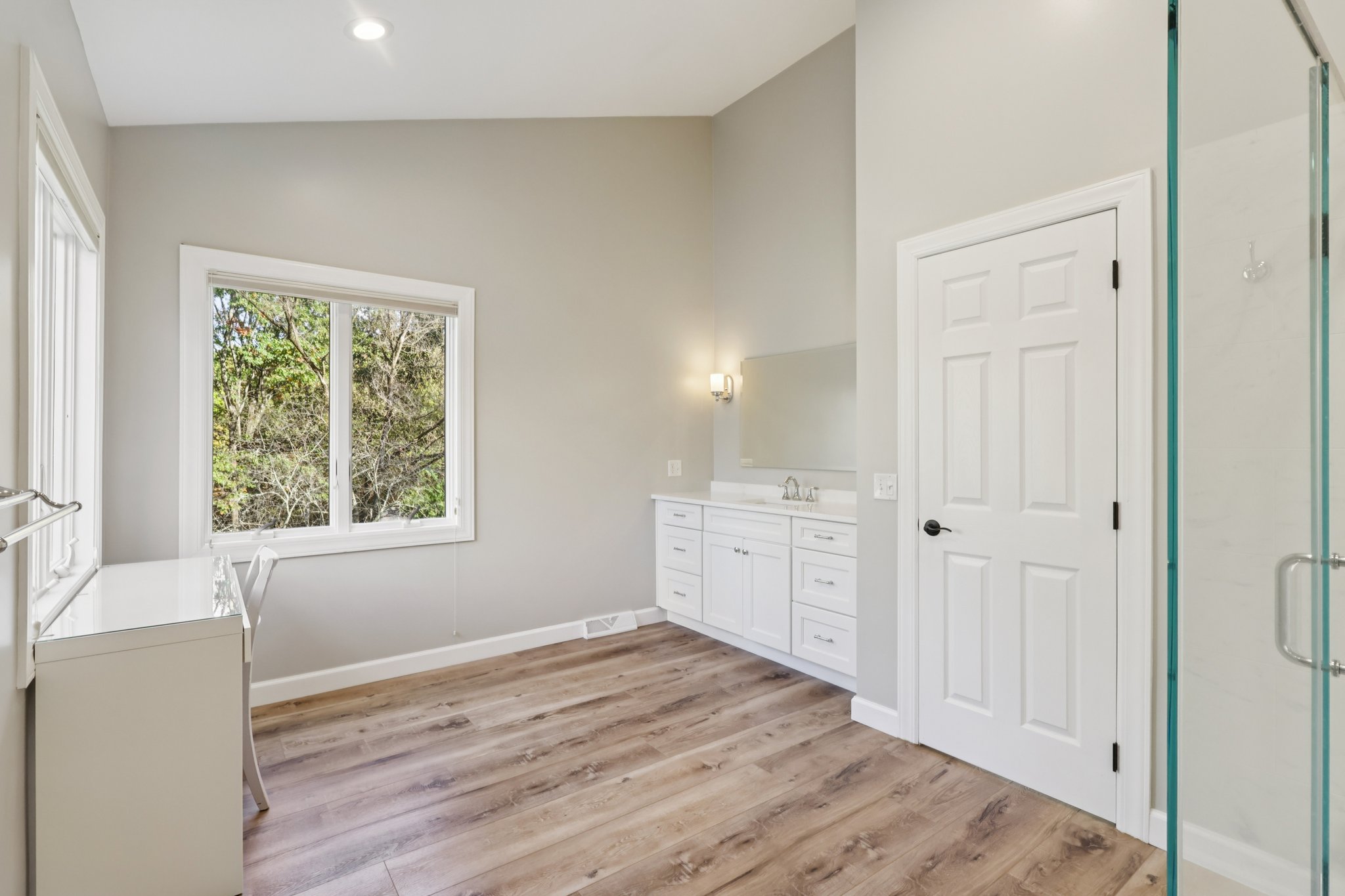 School Rd-S2810-027.jpg