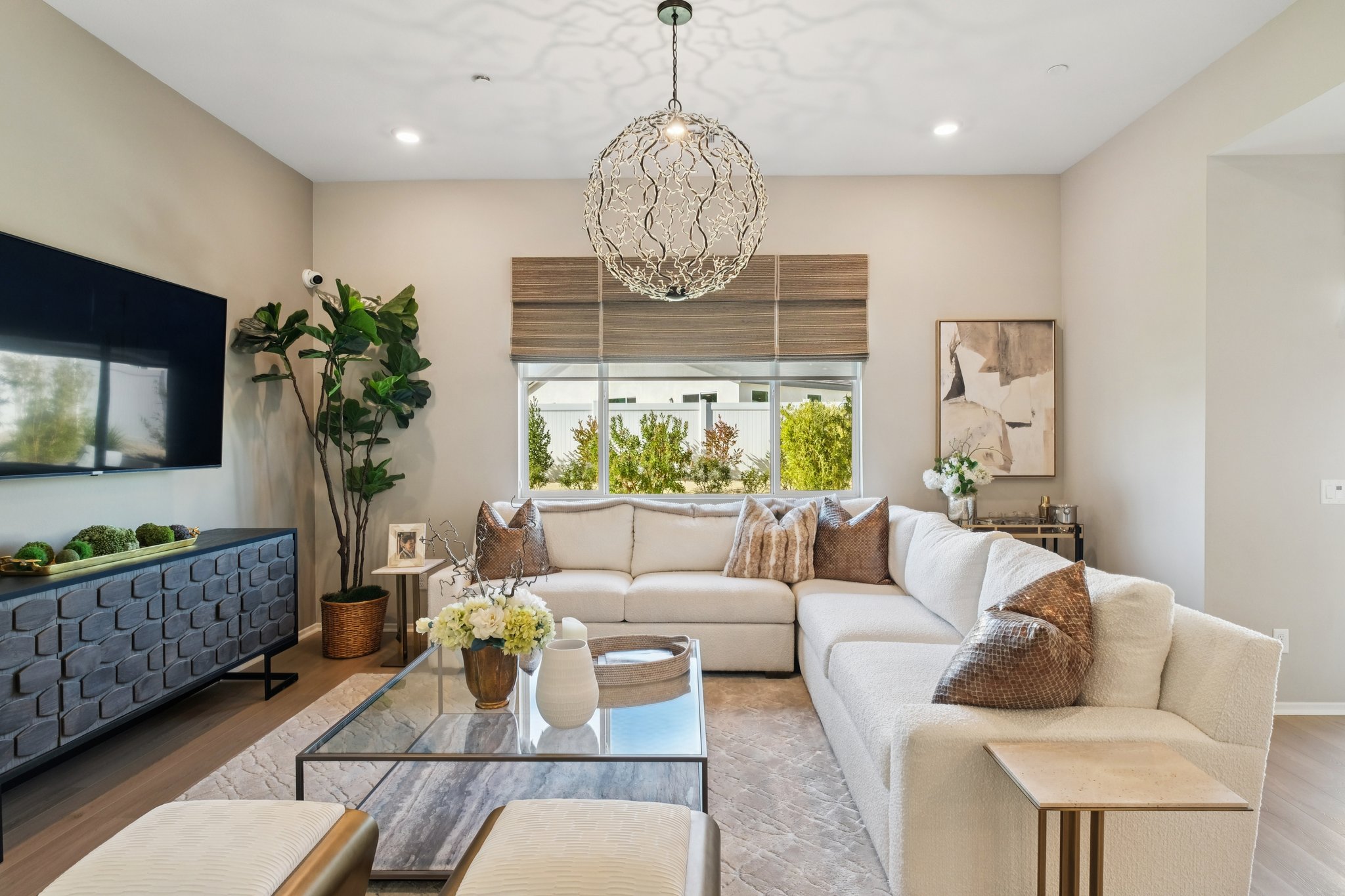 17th St E-S0212-005.jpg