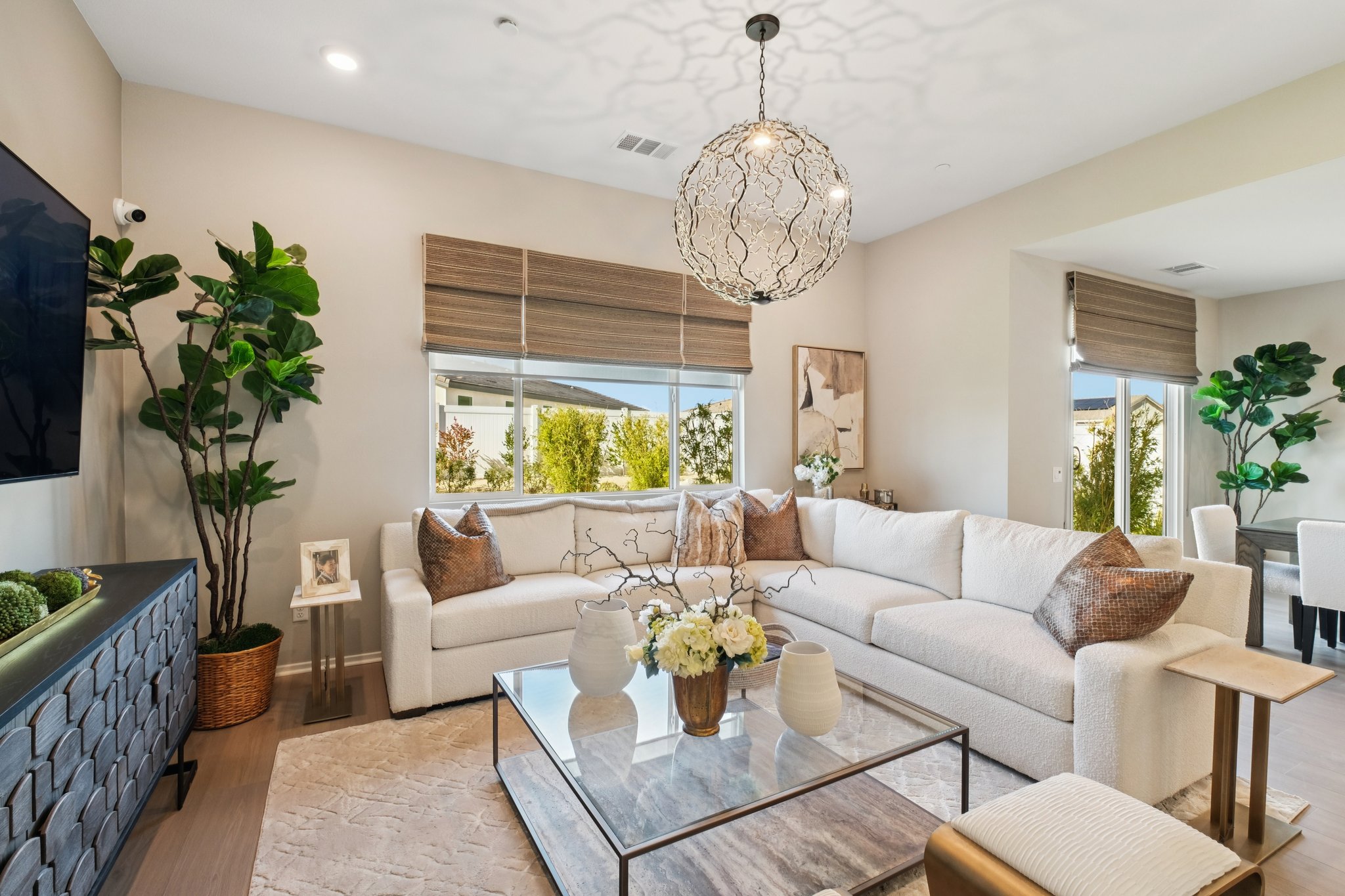 17th St E-S0212-006.jpg