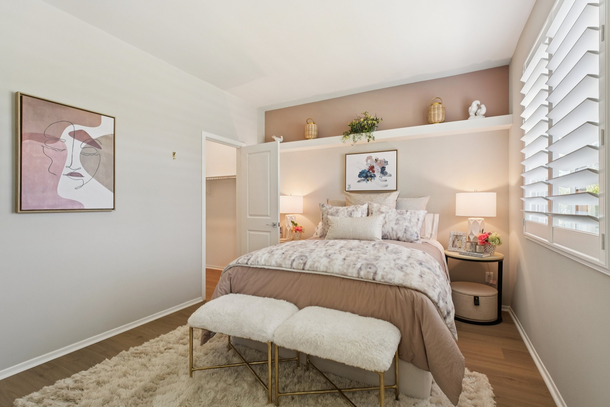 17th St E-S0212-017.jpg