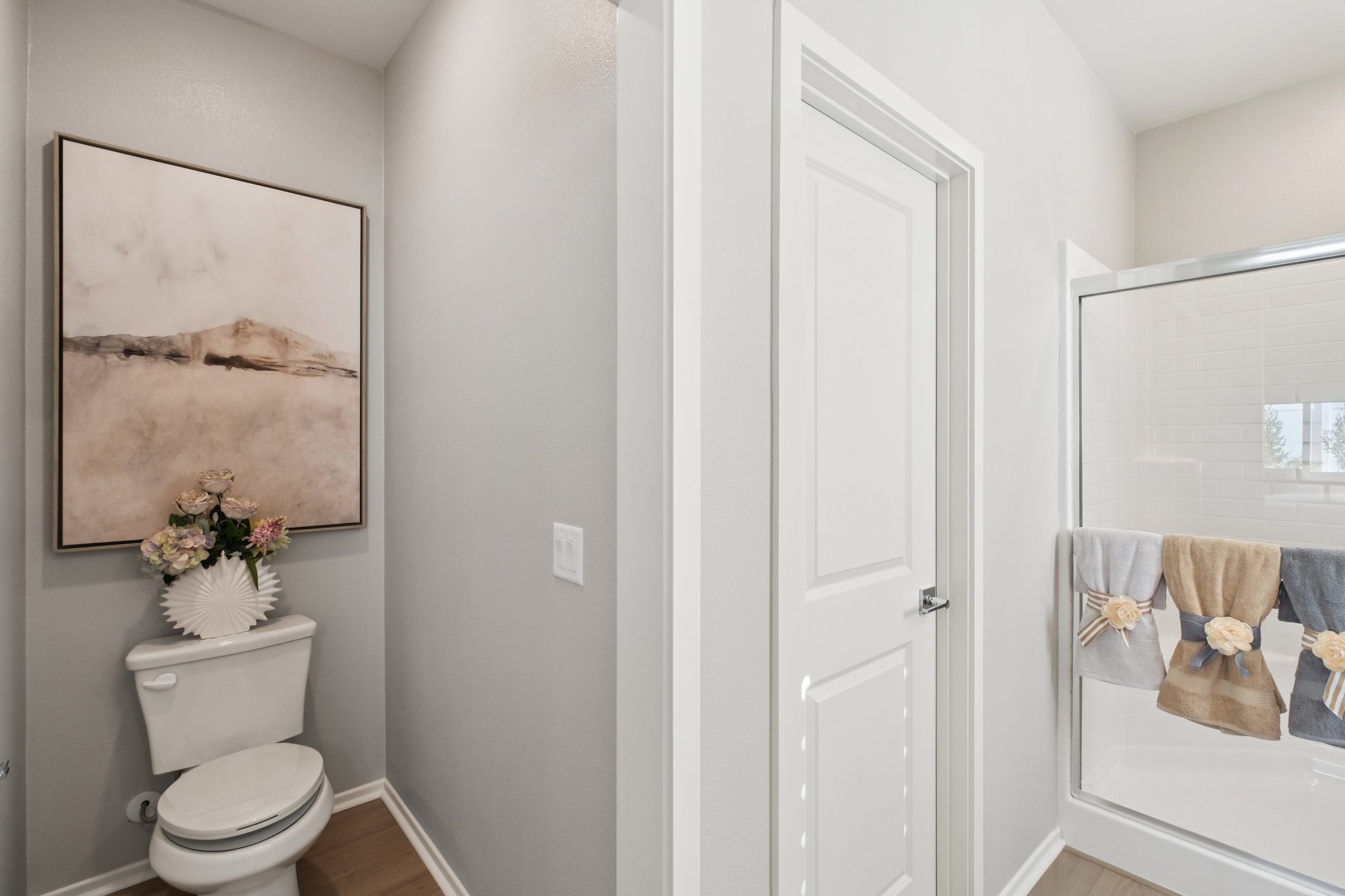 17th St E-S0212-031.jpg