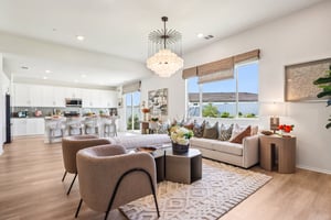 17th St E-S0212-006.jpg