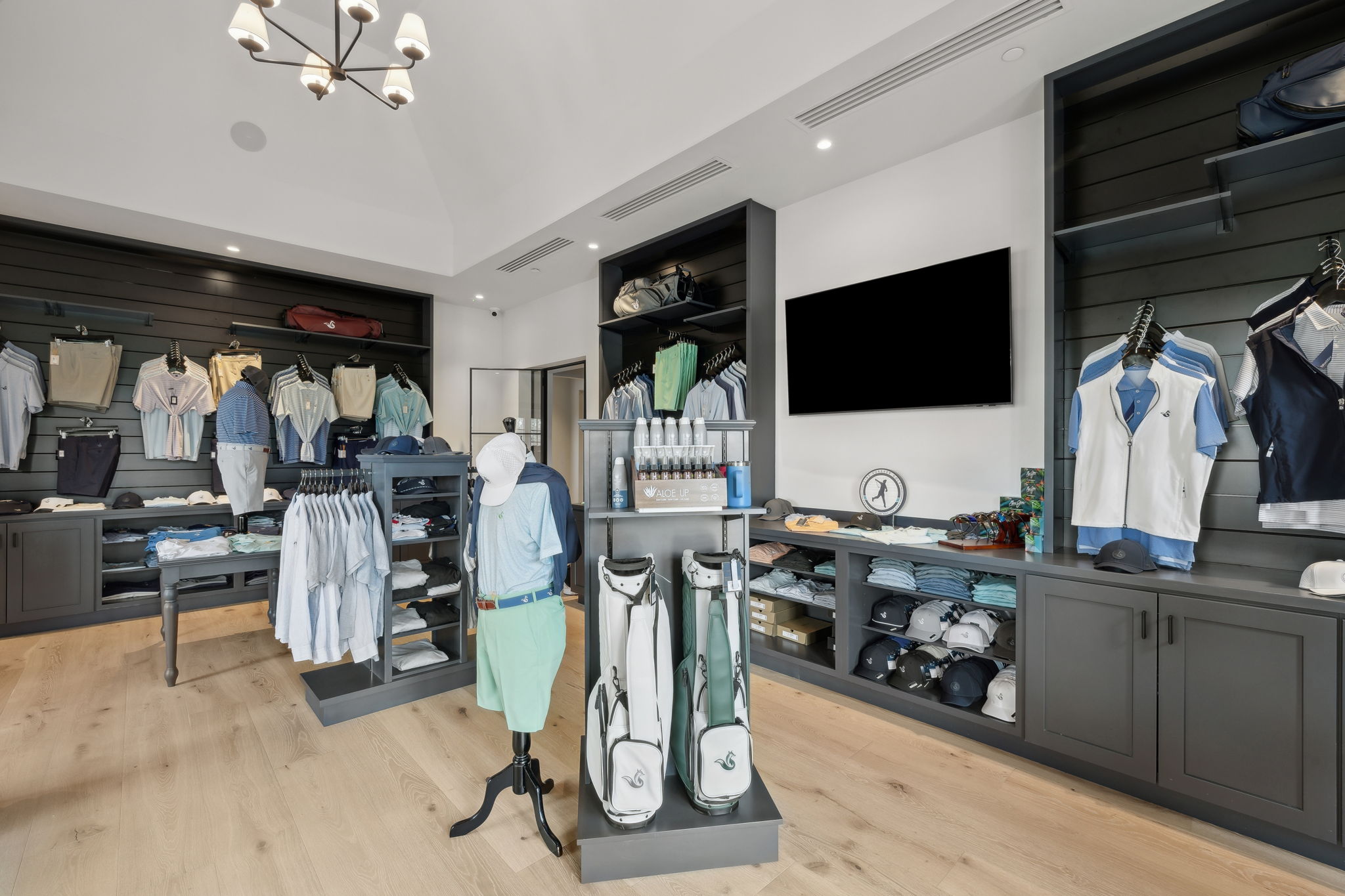GOLF PRO SHOP