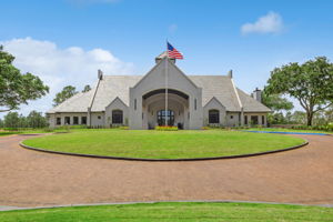 CLUBHOUSE