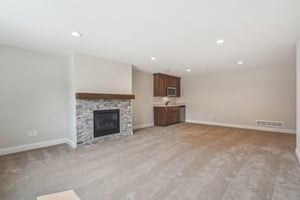 Landmark Dr-3105-035.jpg