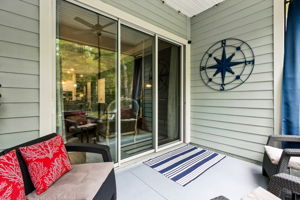 Screened-in Porch