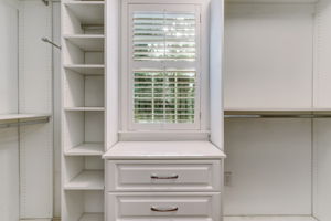 Primary Bedroom Closet