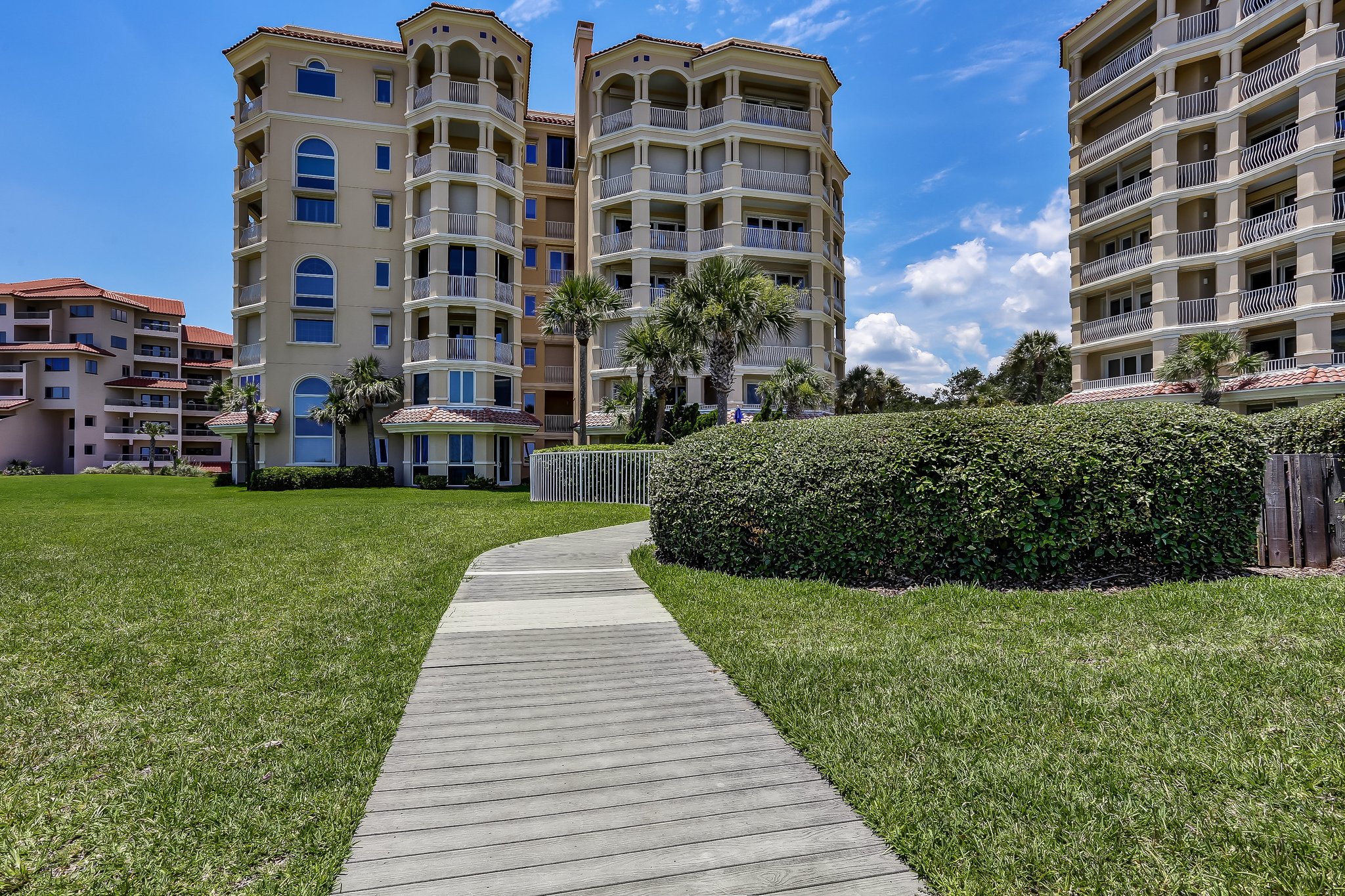 Beachside Place