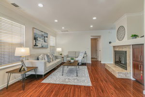 013_ 457 Calistoga Cir