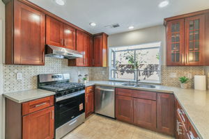 016_ 457 Calistoga Cir