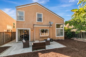038_ 457 Calistoga Cir