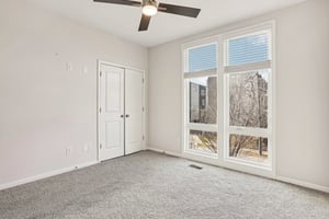 Parkway Dr NE-029.jpg
