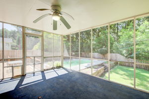 11 Sunporch