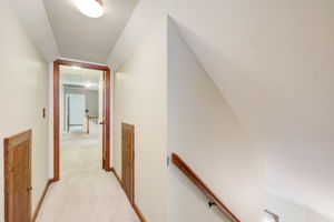 39 Hallway w Laundry Access