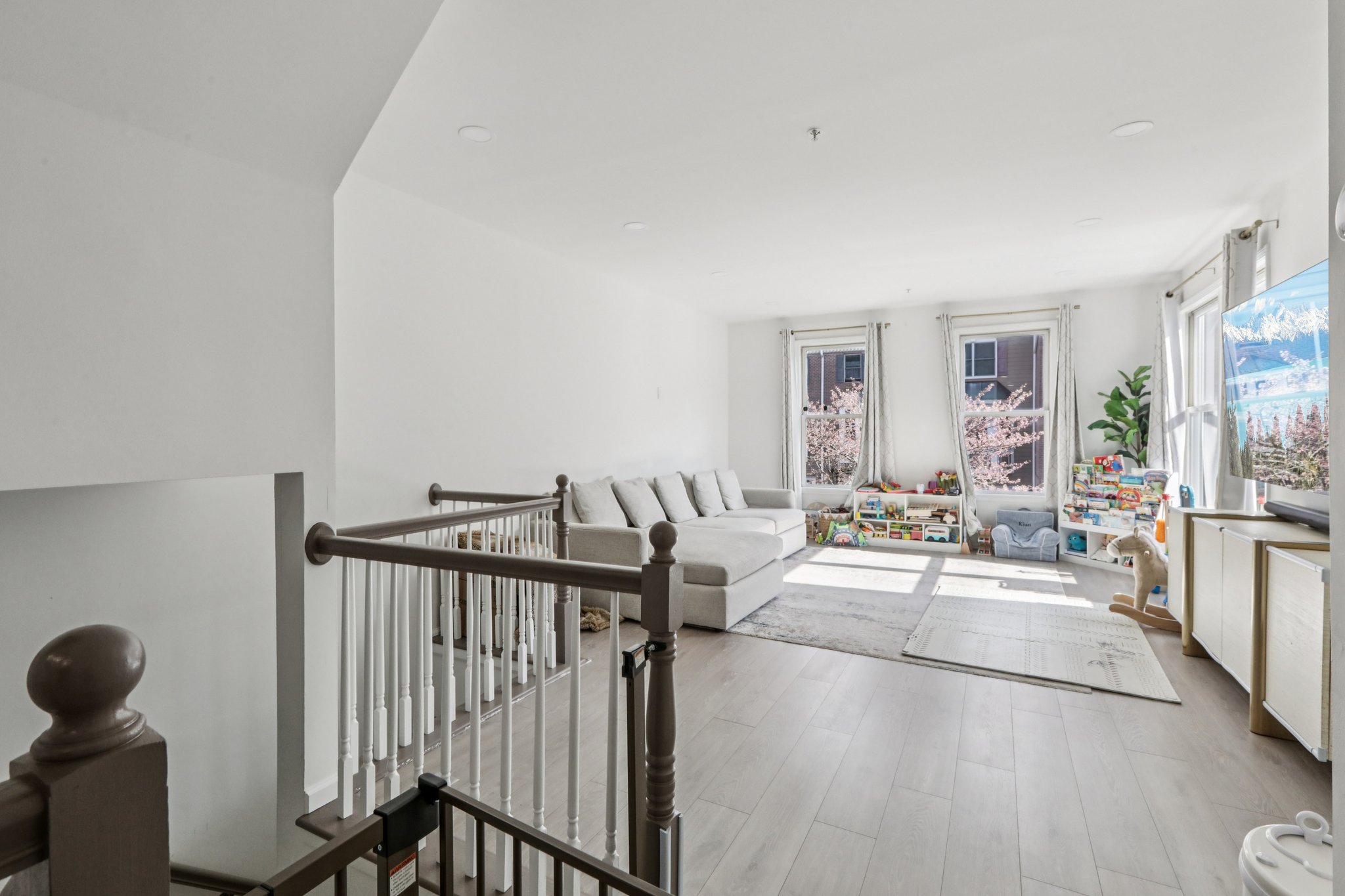 Buffalo Ct-S0204-011.jpg